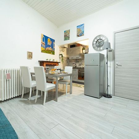 Art Design Apartment - City Center มิลาน ภายนอก รูปภาพ