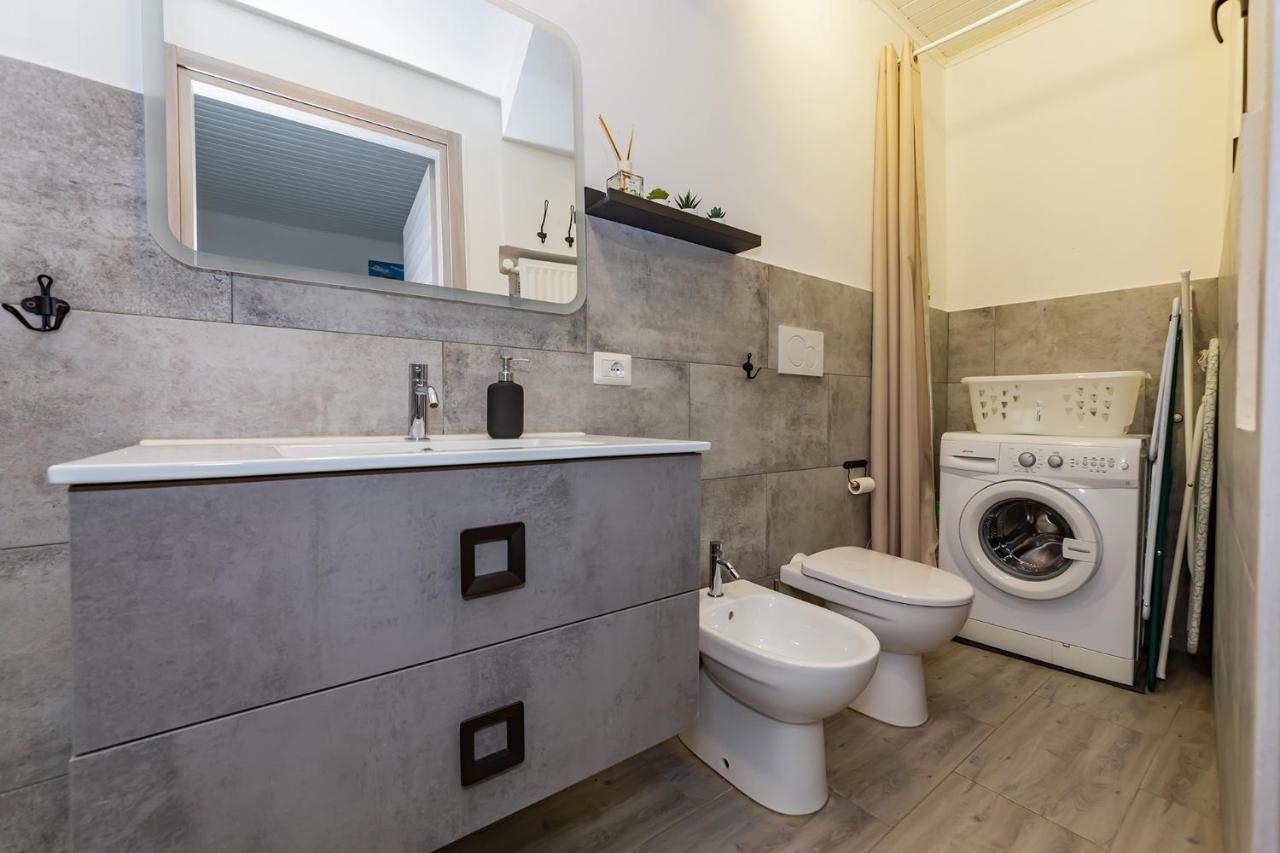 Art Design Apartment - City Center มิลาน ภายนอก รูปภาพ
