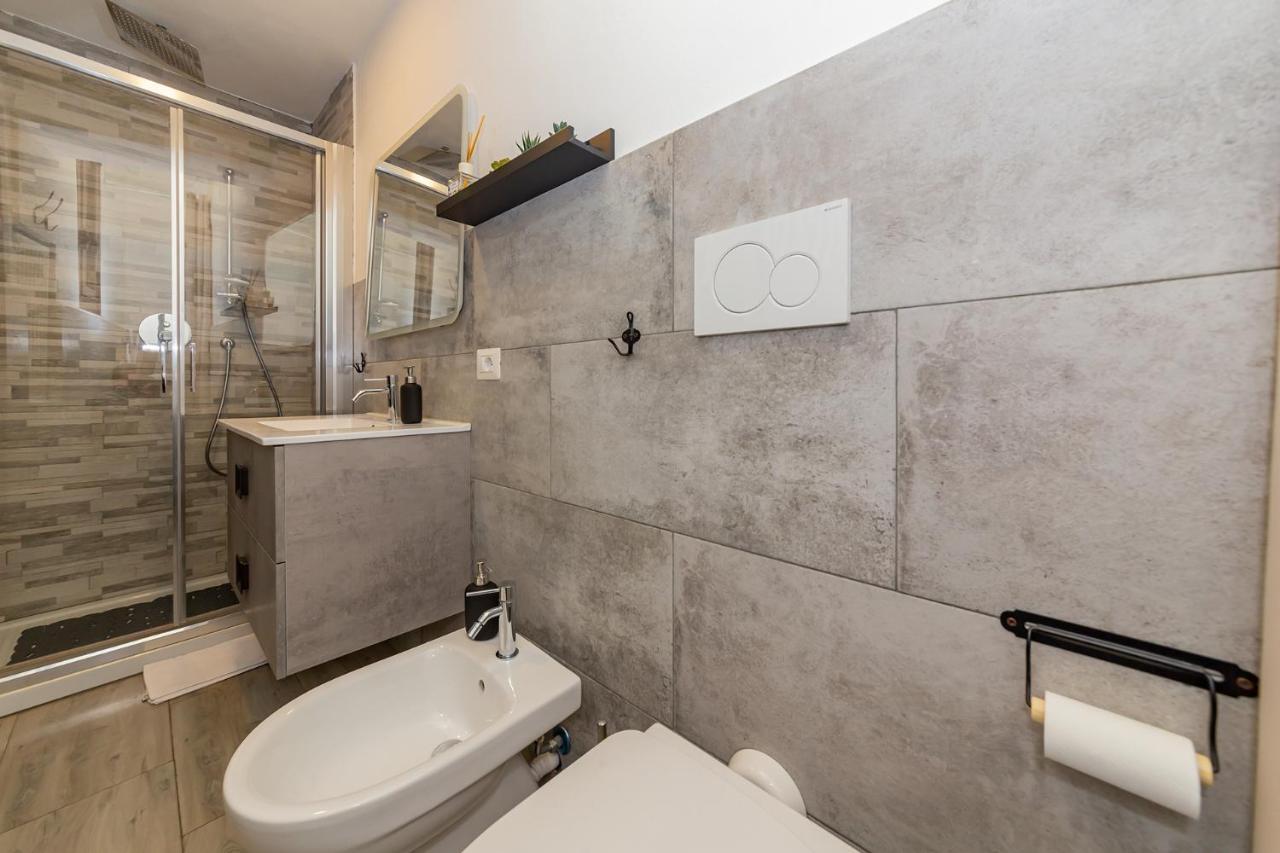 Art Design Apartment - City Center มิลาน ภายนอก รูปภาพ